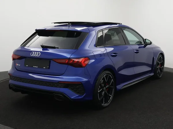 Audi RS3 (2025) — foto 12 van 26