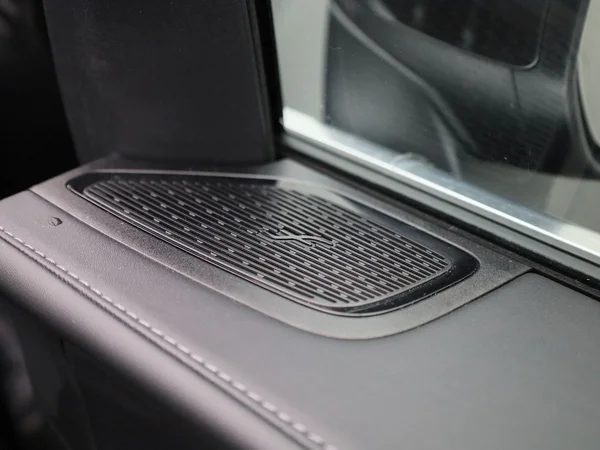 Mercedes-Benz GLC (2025) — foto 42 van 54
