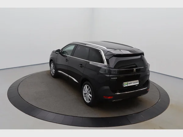 PEUGEOT 5008 (2023) — foto 2 van 26