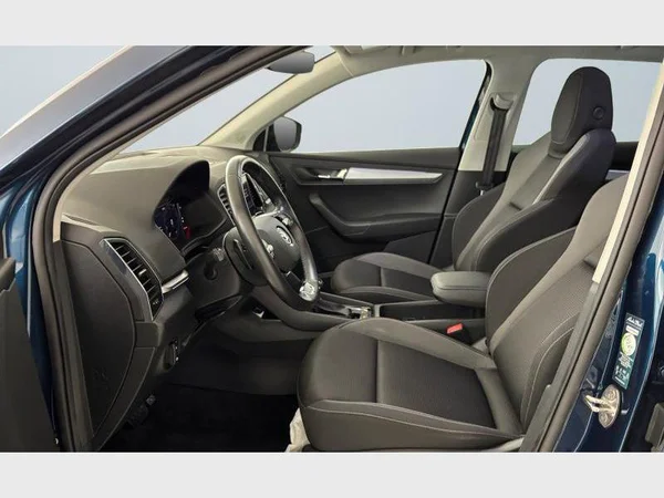 Skoda Karoq (2022) — foto 2 van 15