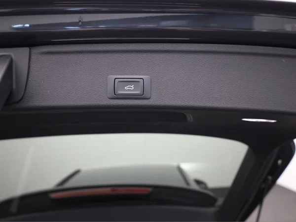 AUDI A4 SW (2024) — foto 3 van 22