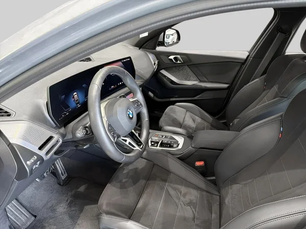 BMW 1 Reeks (2025) — foto 18 van 19