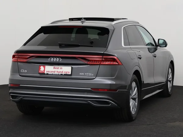 AUDI Q8 (2024) — foto 23 van 33