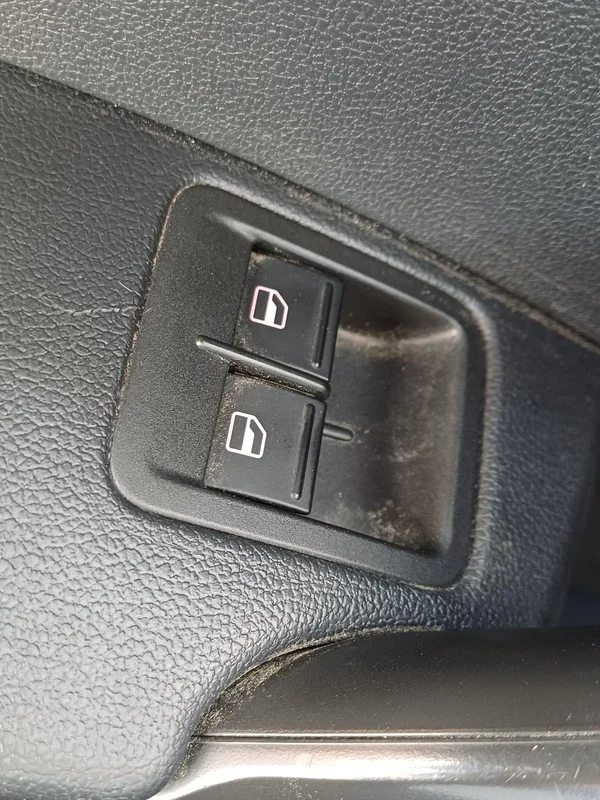 Volkswagen Caddy (2018) — foto 6 van 25