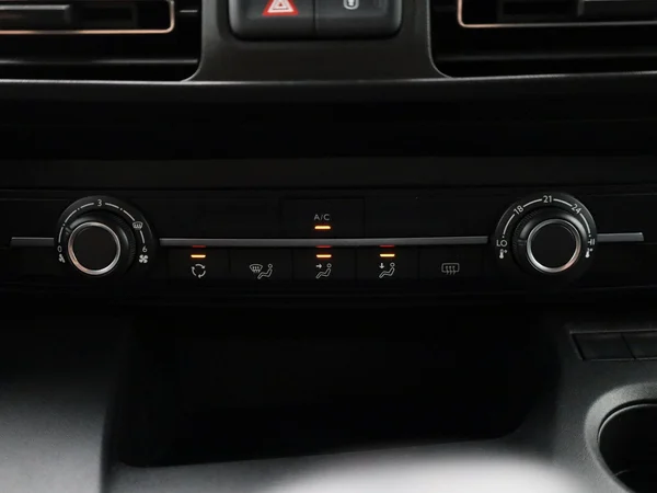 Opel Combo Life (2023) — foto 11 van 39