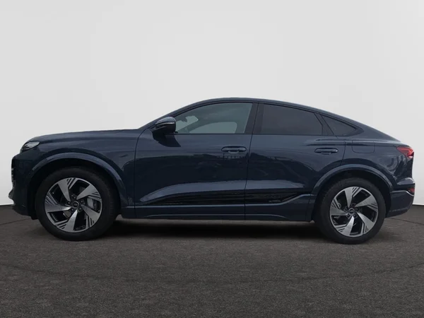 AUDI Q6 Sportback e-tron (2026) — foto 12 van 24