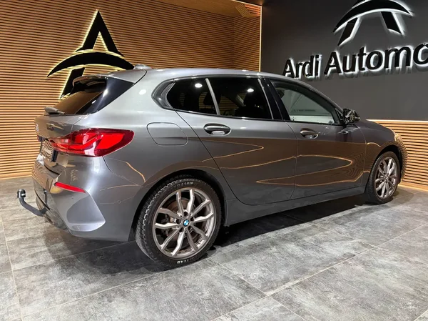 Bmw 118 (2020) — foto 11 van 22
