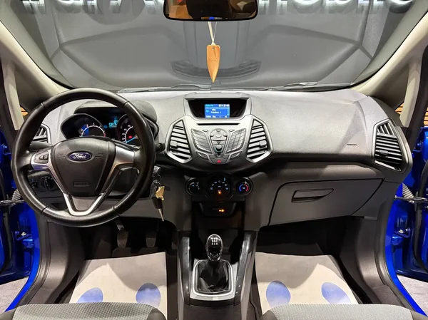 Ford Ecosport (2017) — foto 19 van 20