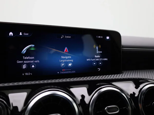 Mercedes-Benz A-Klasse (2022) — foto 6 van 45