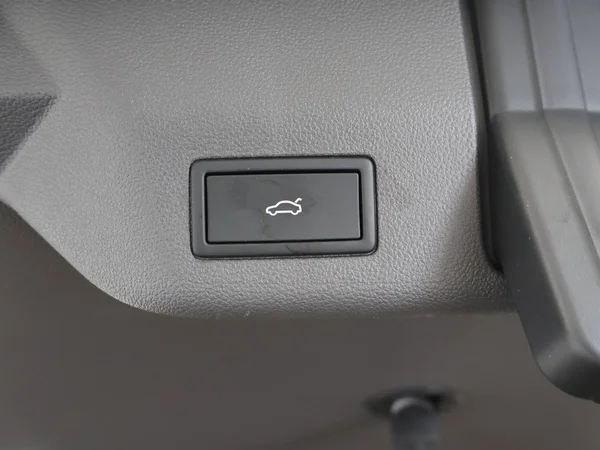 VOLKSWAGEN Multivan T7 eHybrid (PHEV) (2025) — foto 10 van 29