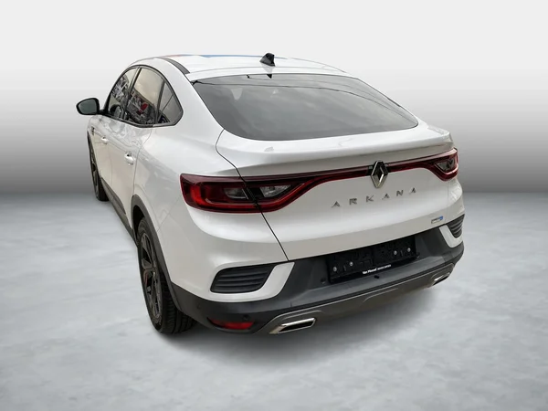 Renault Arkana (2021) — foto 18 van 22