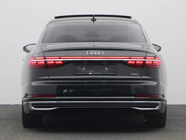 AUDI A8 Long PHEV (2023) — foto 22 van 25