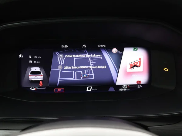 CUPRA Leon ST e-Hybrid (PHEV) (2024) — foto 11 van 31