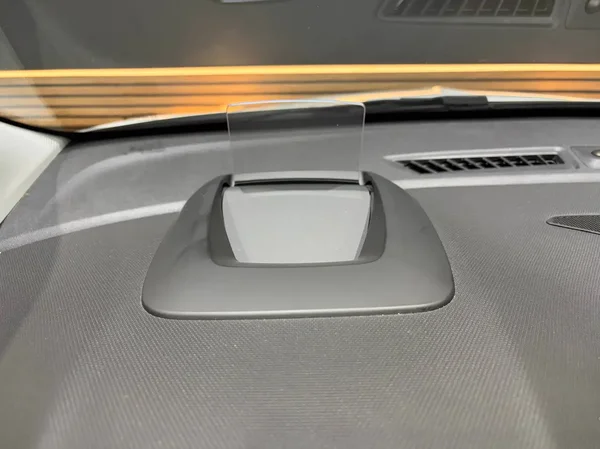 Opel Crossland (2019) — foto 2 van 25