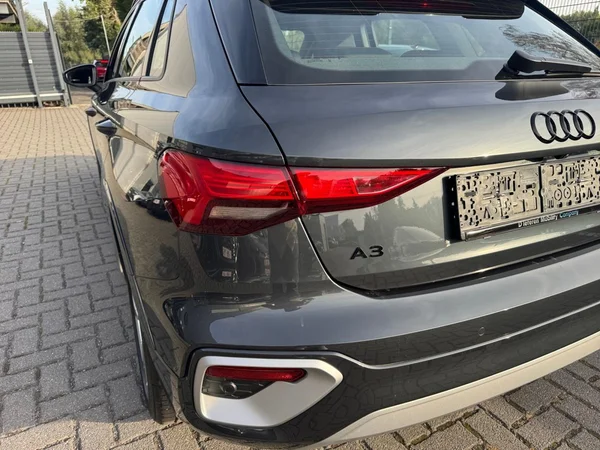 AUDI A3 Allstreet PHEV (2025) — foto 15 van 24