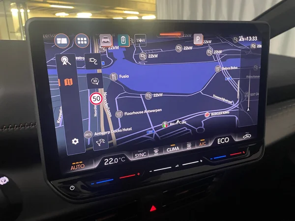 CUPRA Born (2025) — foto 15 van 15