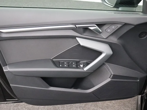 AUDI A3 Sportback (2025) — foto 9 van 18