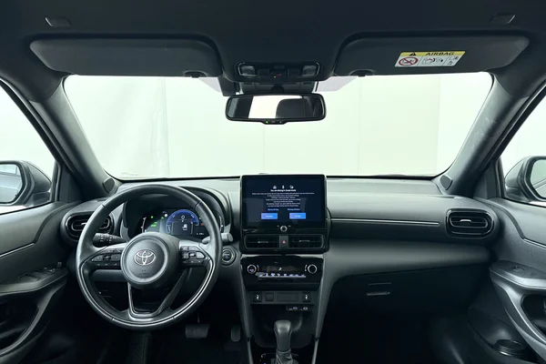 Toyota Yaris Cross Hybrid (HEV) (2025) — foto 18 van 18