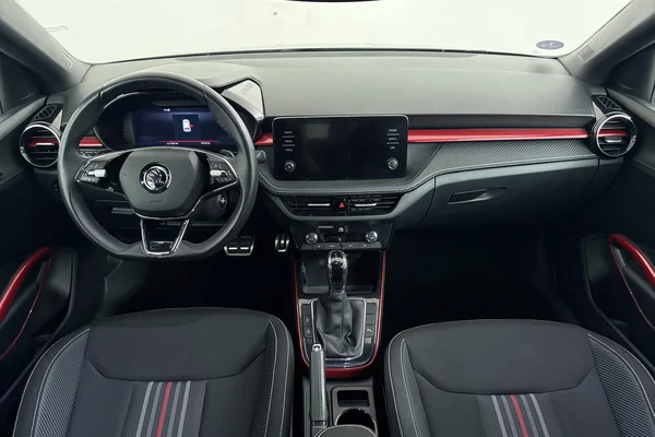 Skoda Fabia (2024) — foto 5 van 26