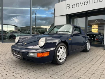 Porsche 911 de63863a-0221-4bef-925b-9a8e600c4cd0