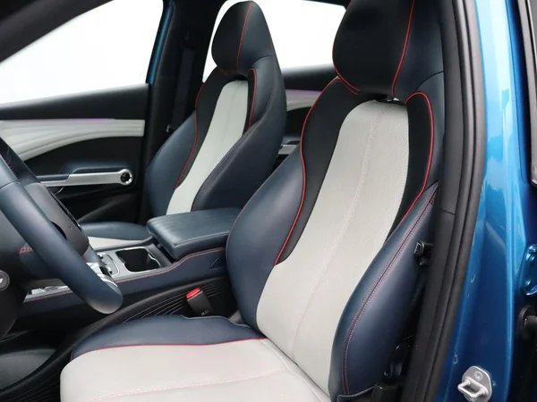 BYD ATTO 3 (2023) — foto 8 van 32