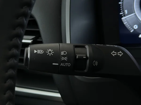 NISSAN Qashqai (2025) — foto 16 van 30