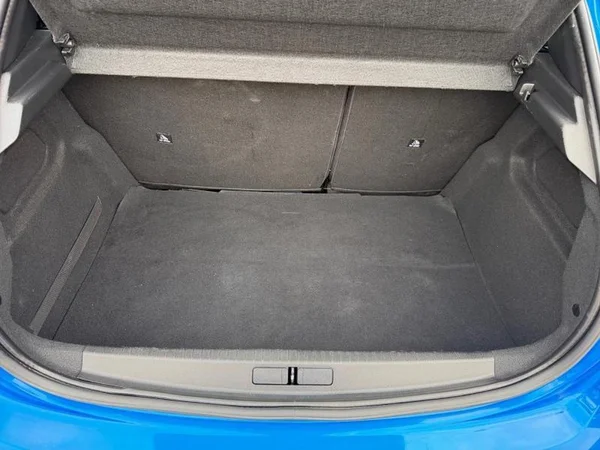 PEUGEOT 208 Dsl (2020) — foto 16 van 31