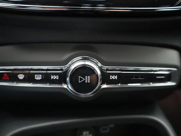 Volvo XC40 (2023) — foto 14 van 41