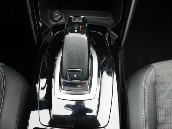 Peugeot 208 (2020) — foto 7 van 29