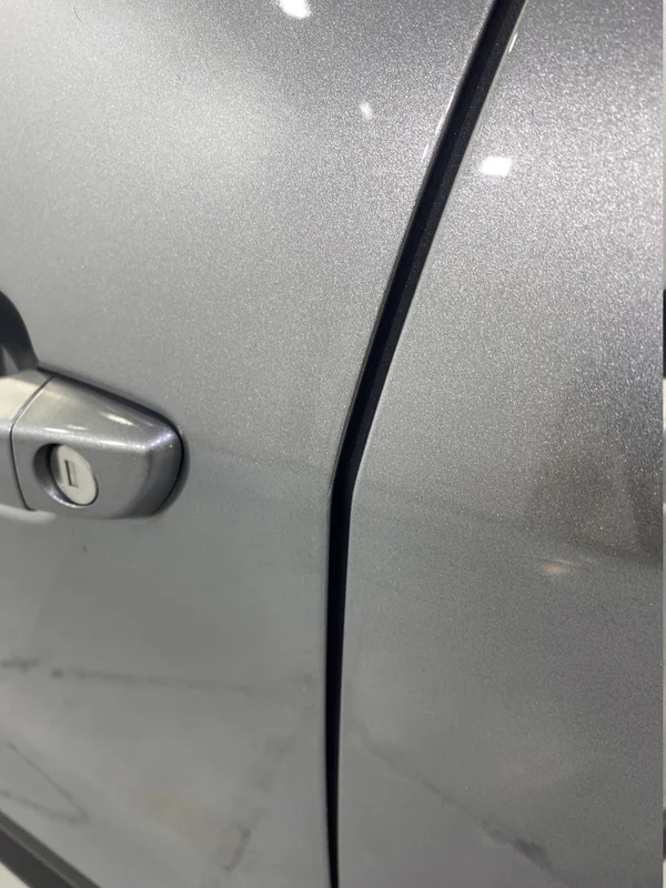 Jeep E-Avenger (2024) — foto 35 van 74