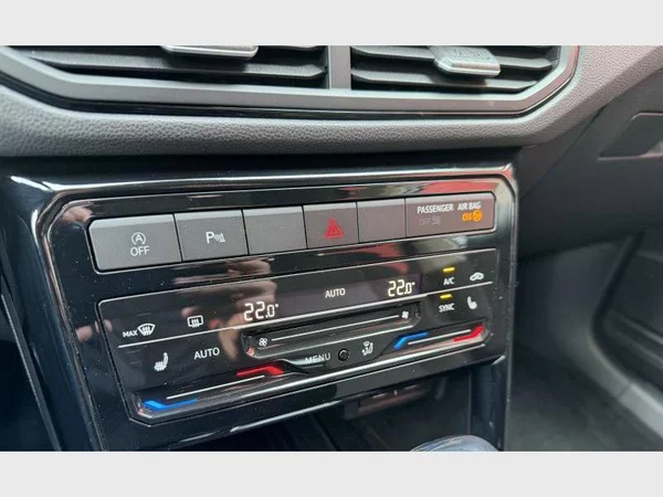 Volkswagen T-Cross (2025) — foto 16 van 25