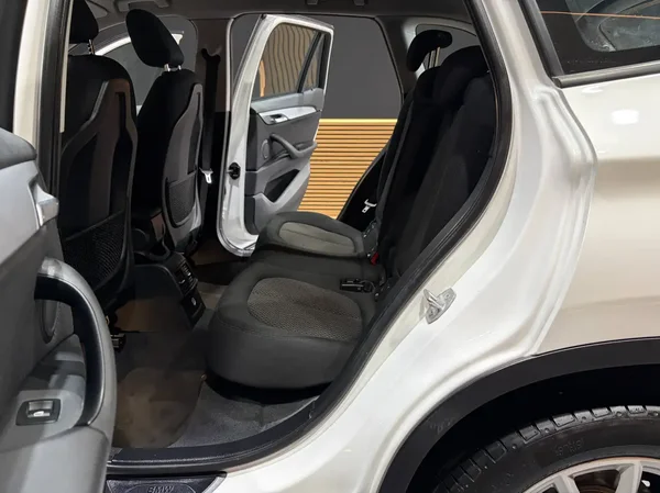 Bmw X1 (2017) — foto 14 van 26