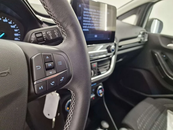 Ford Fiesta (2020) — foto 3 van 15