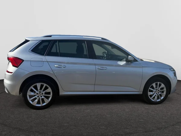 SKODA Kamiq (2022) — foto 7 van 27