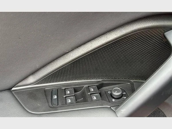 Volkswagen Tiguan (2024) — foto 19 van 29