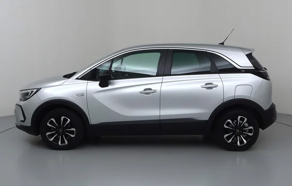 Opel Crossland (2023) — foto 12 van 29