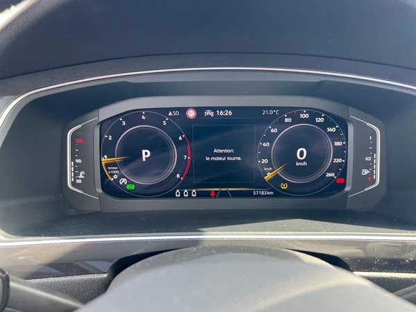 VOLKSWAGEN Tiguan Allspace (2023) — foto 17 van 18
