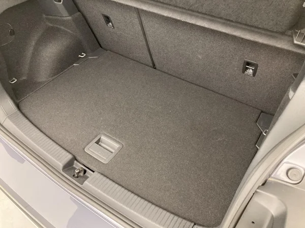 VOLKSWAGEN T-Cross (2024) — foto 27 van 36