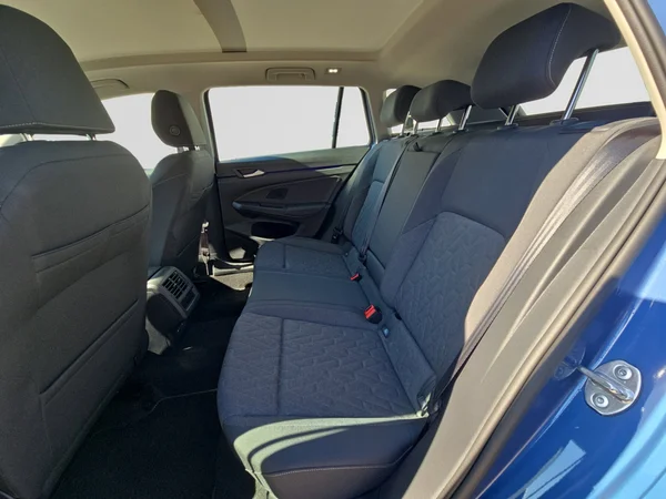 VOLKSWAGEN Golf VII SW (2025) — foto 16 van 24