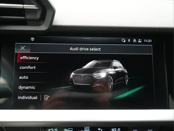 AUDI A3 Sportback PHEV (2024) — foto 20 van 30