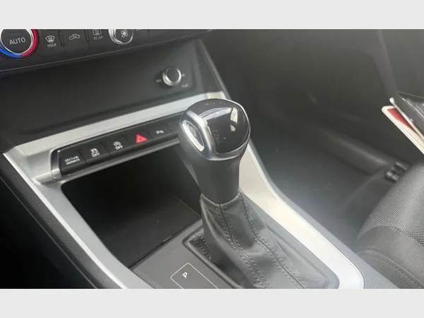 Audi Q3 Sportback (2022) — foto 8 van 26
