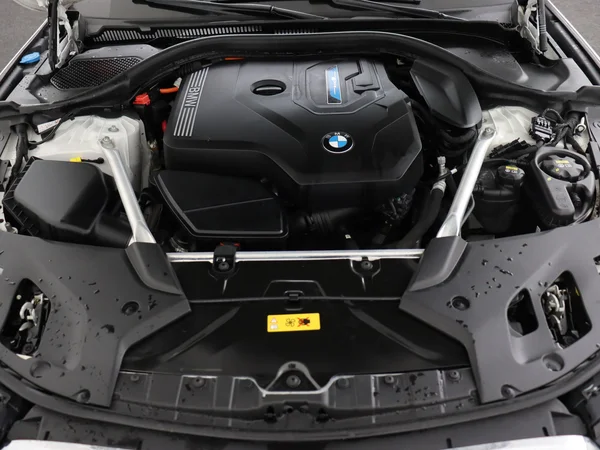 BMW 530 (2021) — foto 6 van 35