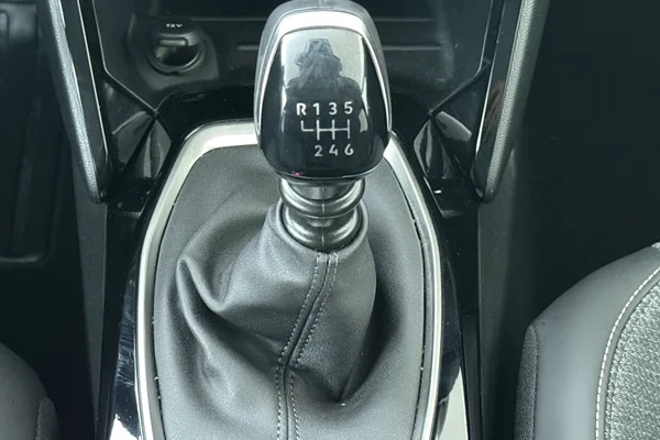 Peugeot 208 (2025) — foto 4 van 16