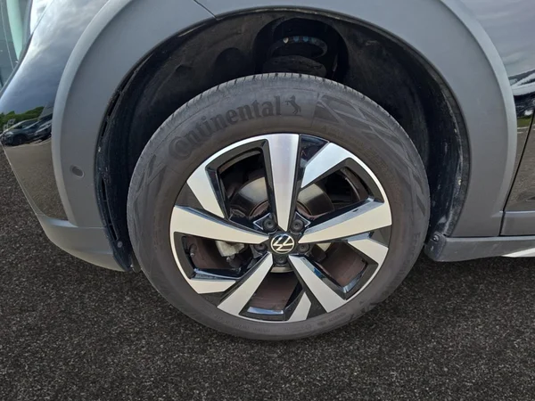 VOLKSWAGEN Taigo (2024) — foto 16 van 24