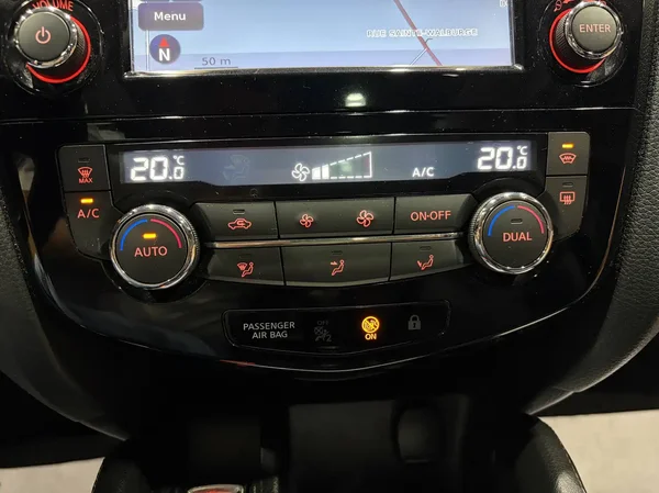 Nissan Qashqai (2017) — foto 6 van 25