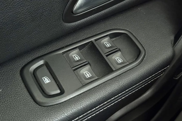 Dacia Duster (2020) — foto 10 van 41