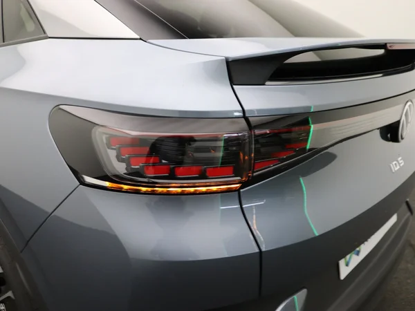 VOLKSWAGEN ID.5 (2024) — foto 4 van 22
