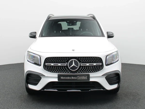 Mercedes-Benz GLB (2021) — foto 21 van 27