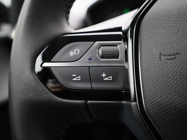 Peugeot 208 (2023) — foto 13 van 36