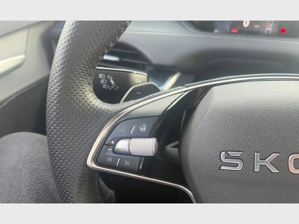 Skoda Elroq (2026) — foto 8 van 25
